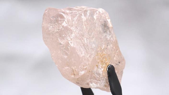 Lulo Rose: Angola pink diamond believed to be largest found in 300 years