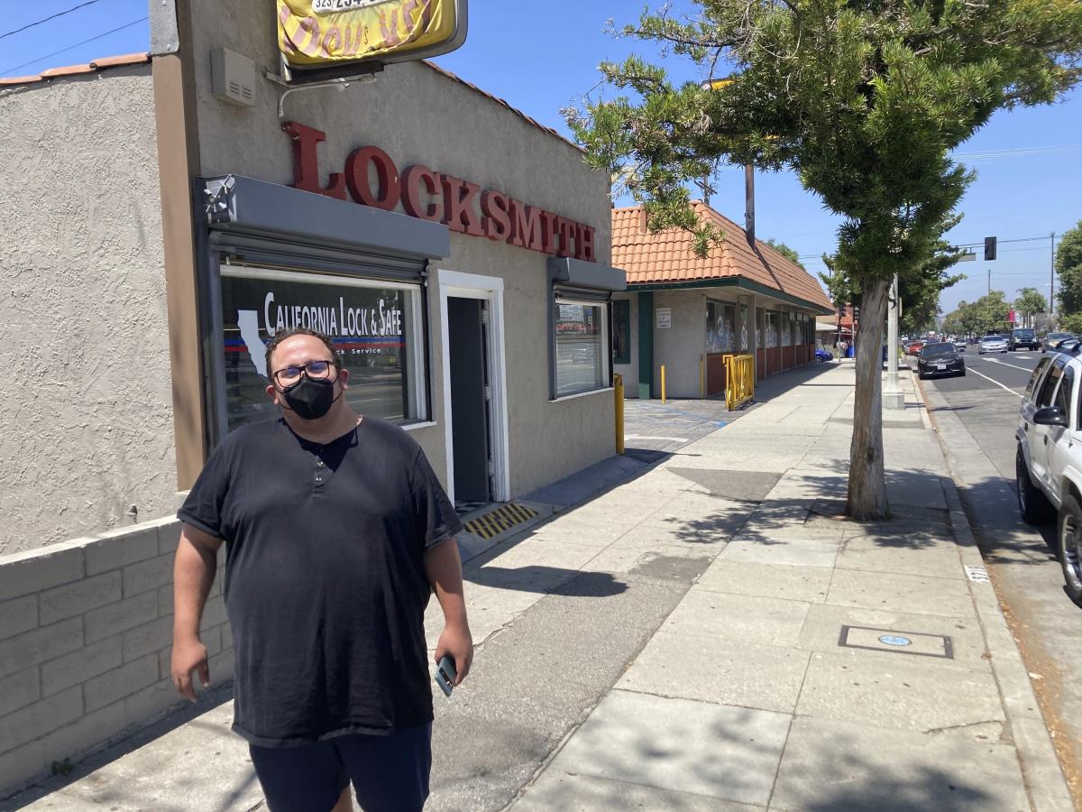 Masks could return to Los Angeles as COVID surges nationwide