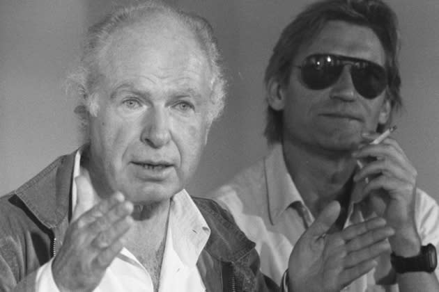 Peter Brook, Tony-Winning Theater Director, Dies at 97