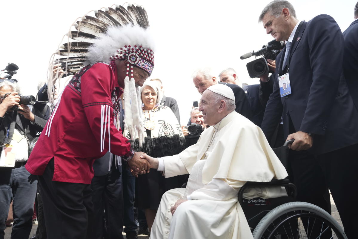 Pope lands in Canada, set for apologies to Indigenous groups