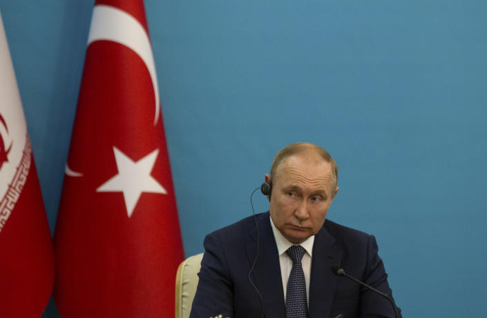 Putin Finds a New Ally in Iran, a Fellow Outcast