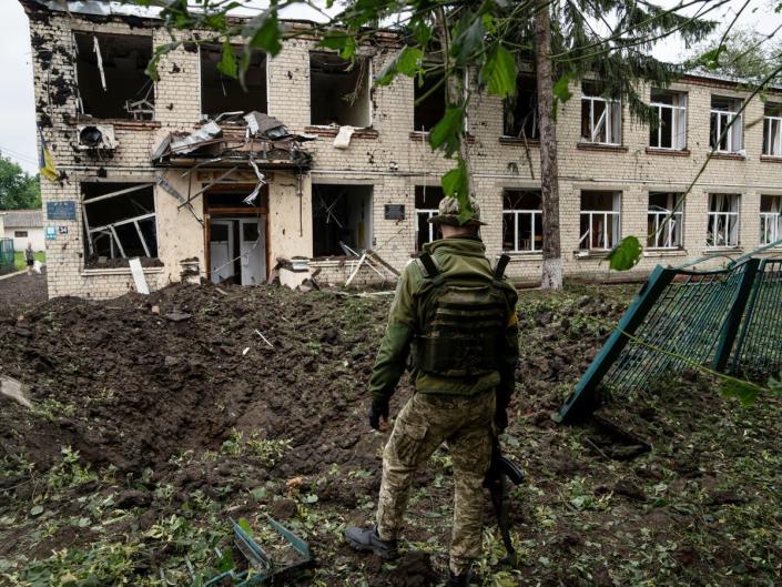 Russia preparing to step up offensive ‘in all areas,’ warns Ukraine