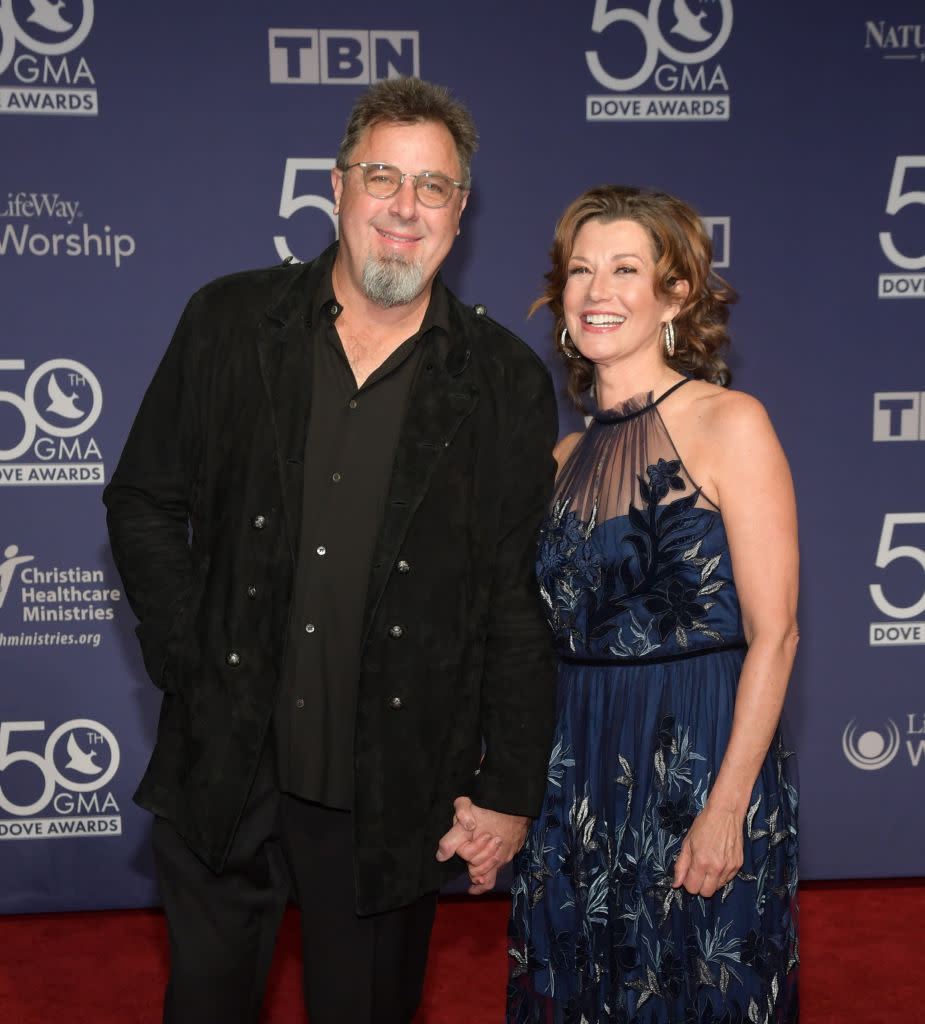 Singer Amy Grant hospitalized in Nashville after bike accident