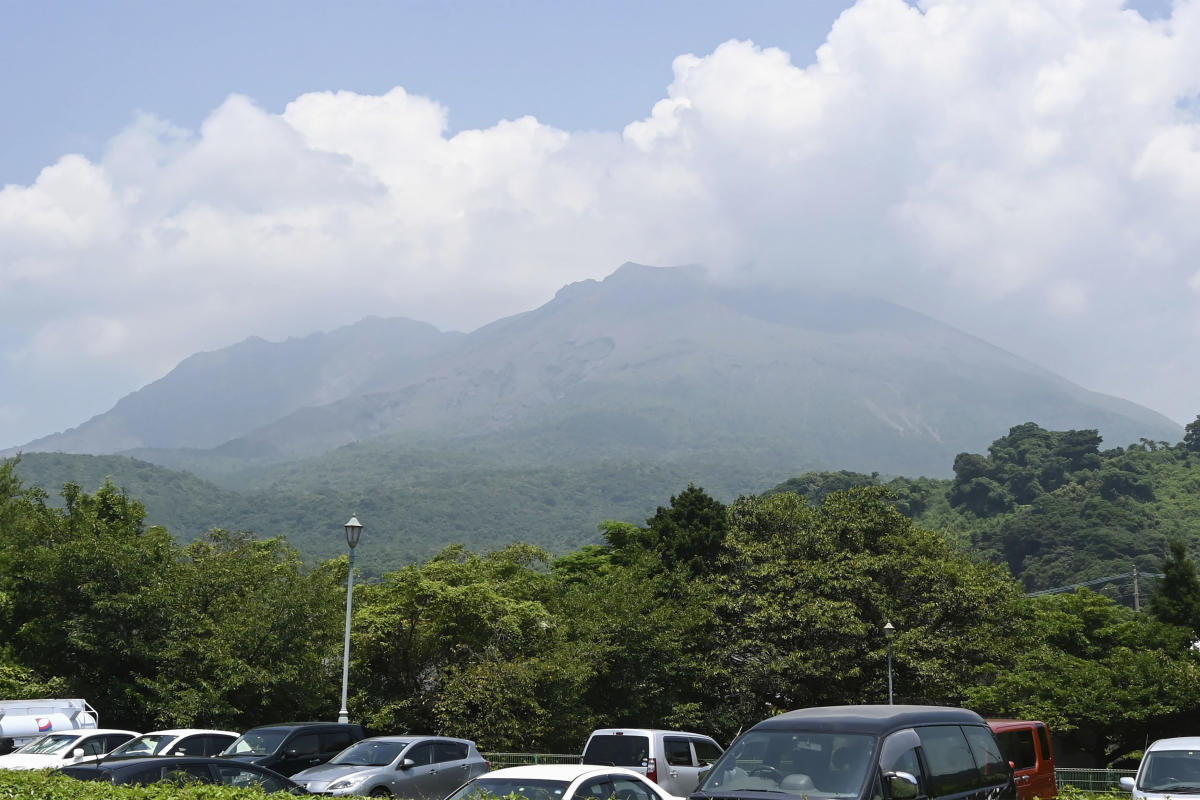 Volcanic eruption in Japan forces evacuations in 2 towns