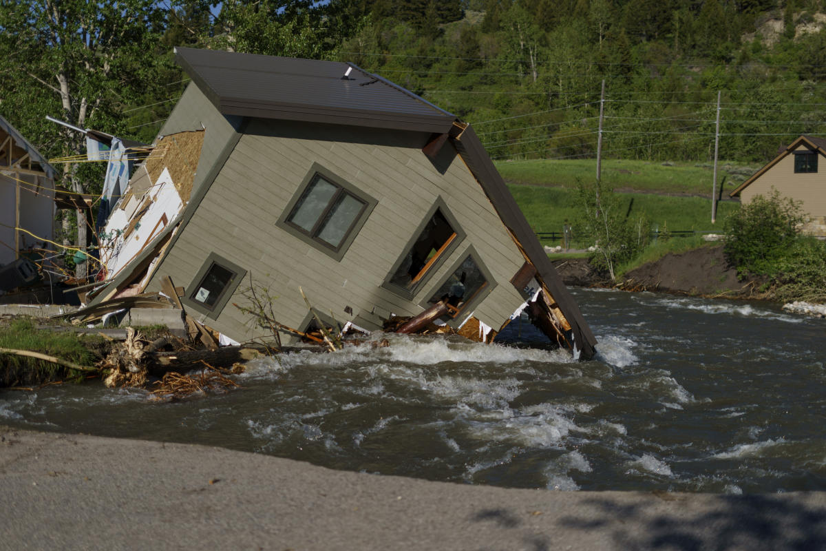 Yellowstone floods reveal forecasting flaws as world warms