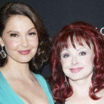 Ashley Judd says discovering mom Naomi as she died ‘haunts my nights’