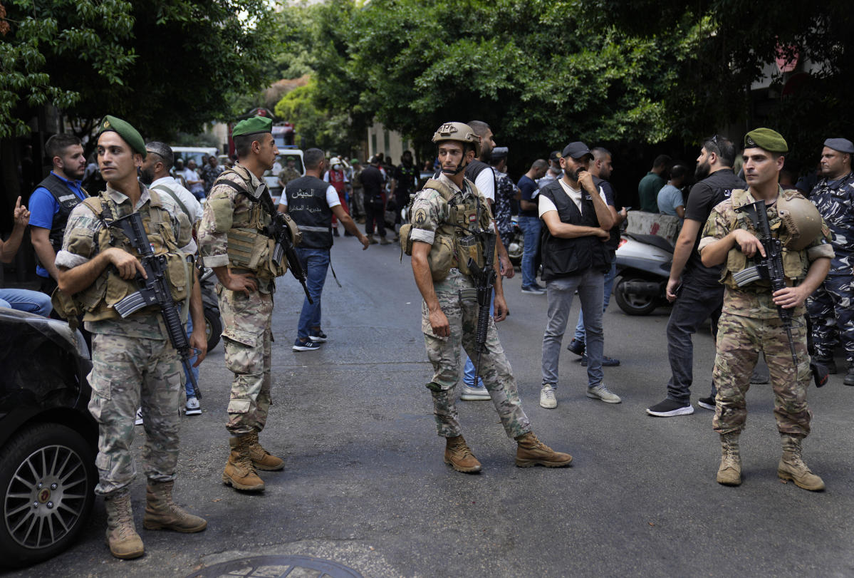 Beirut bank standoff exposes desperation of economic crisis