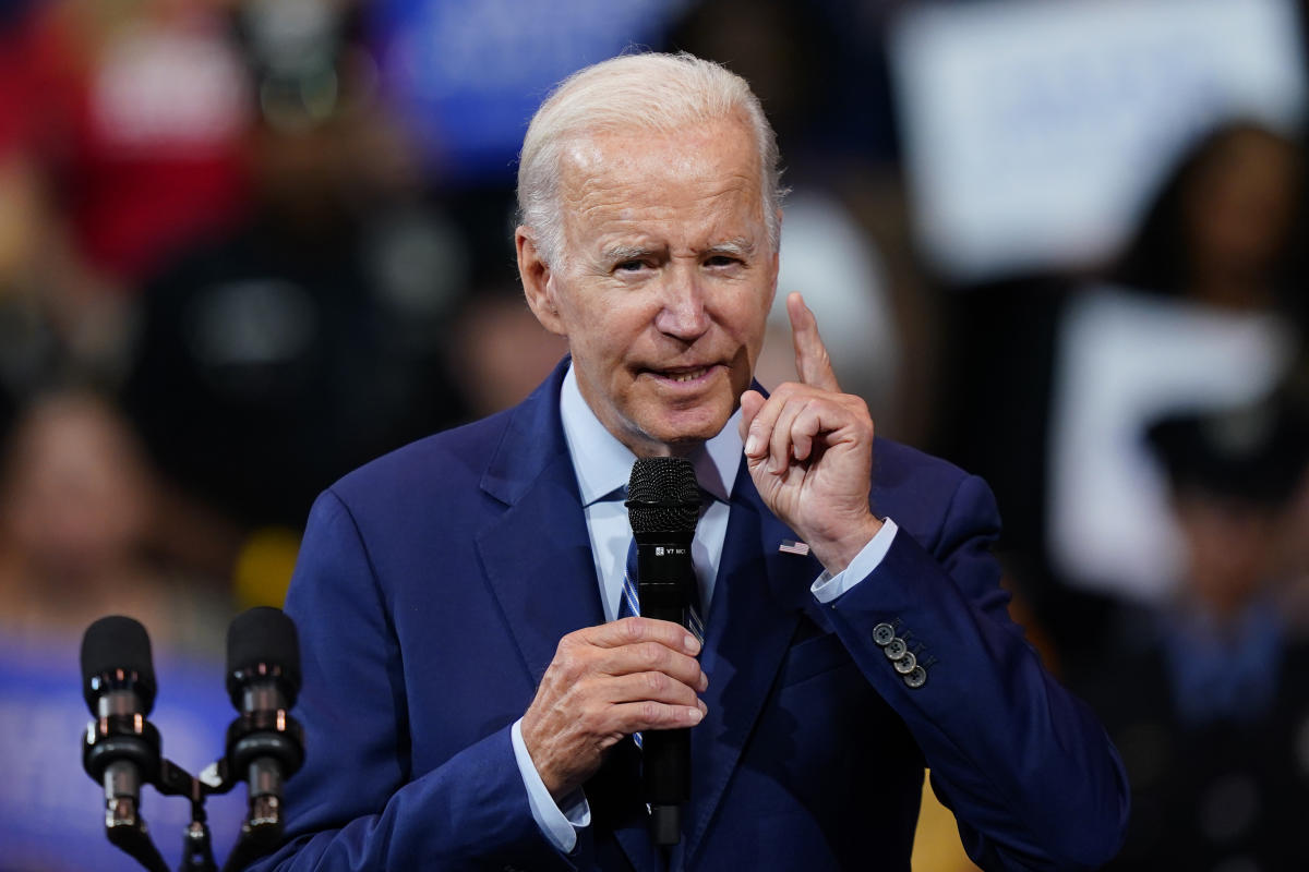 Biden blasts ‘MAGA Republicans,’ ‘sickening’ attacks on FBI