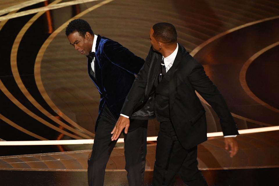 Chris Rock says he was asked to host the Oscars, likens it to Nicole Brown Simpson going ‘back to the restaurant’