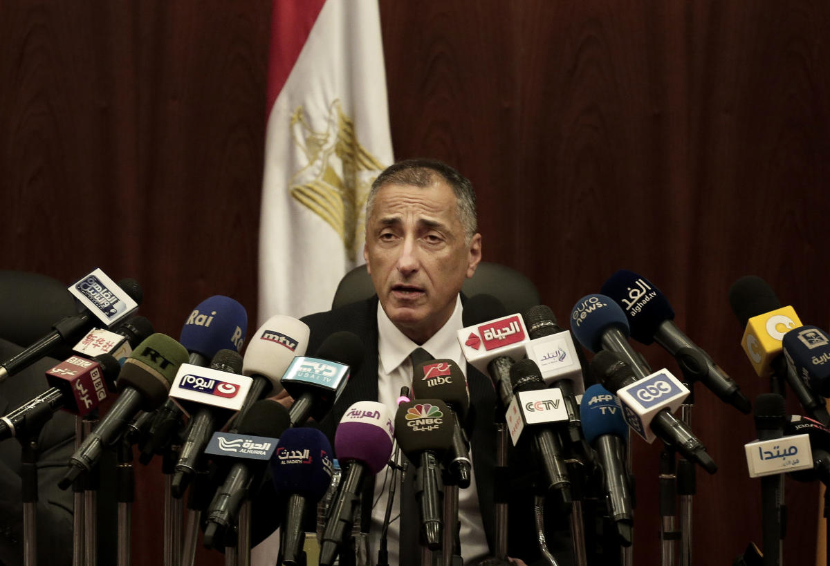 Egypt appoints central bank caretaker chief amid crisis