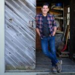 Jonathan Knight Recalls ‘Insane’ Time Touring with NKOTB While Filming His HGTV Show ‘Farmhouse Fixer’