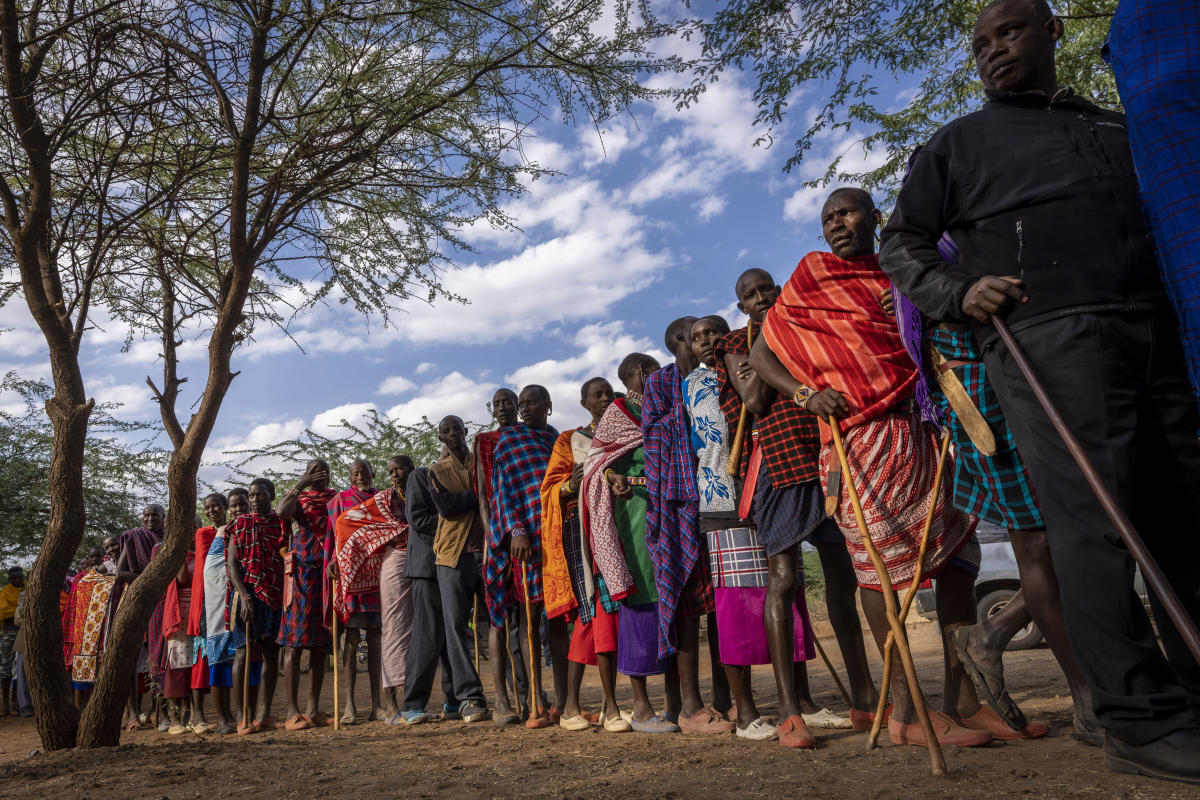 Kenya in close presidential election amid prayers for peace