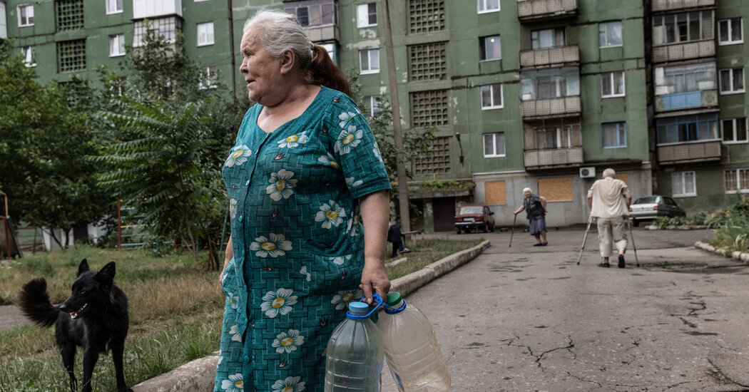 Live Updates: Russia Steps Up Attacks on Ukrainian Fortifications in the East