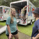 Mississippi residents prepare for possible river flooding