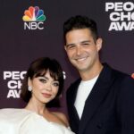 Sarah Hyland and Wells Adams Are Married!