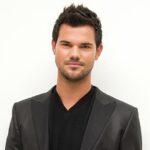 Taylor Lautner Says He’s Open to Reprising His Twilight Role of Jacob Black: ‘He’s a Good Character’