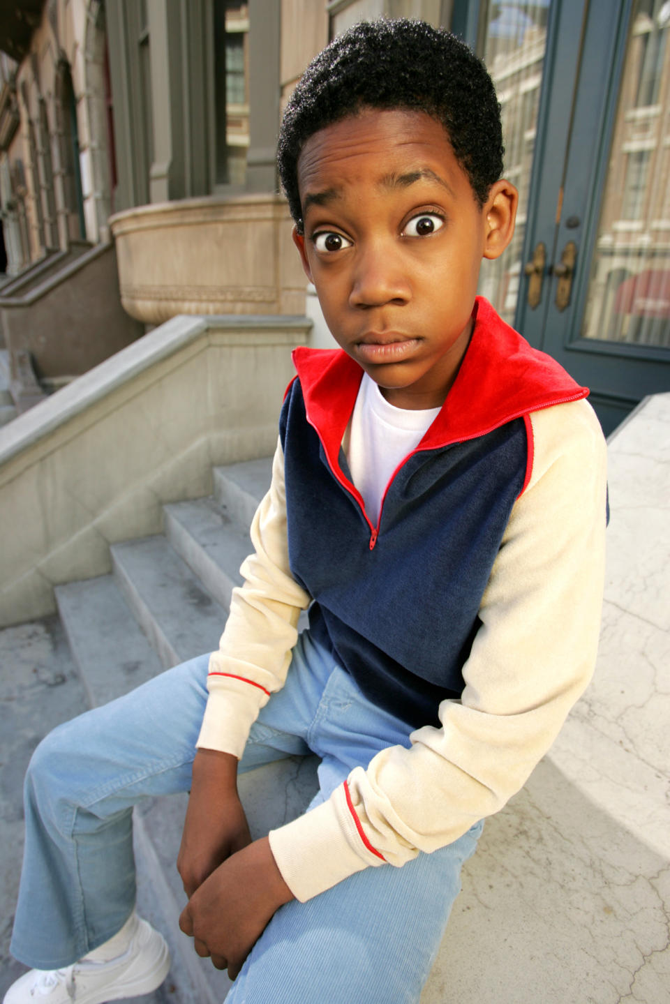 Tyler James Williams remembers that ‘Everybody Hates Chris’ ads were on NYC buses when he was 12: ‘It was kind of traumatic’