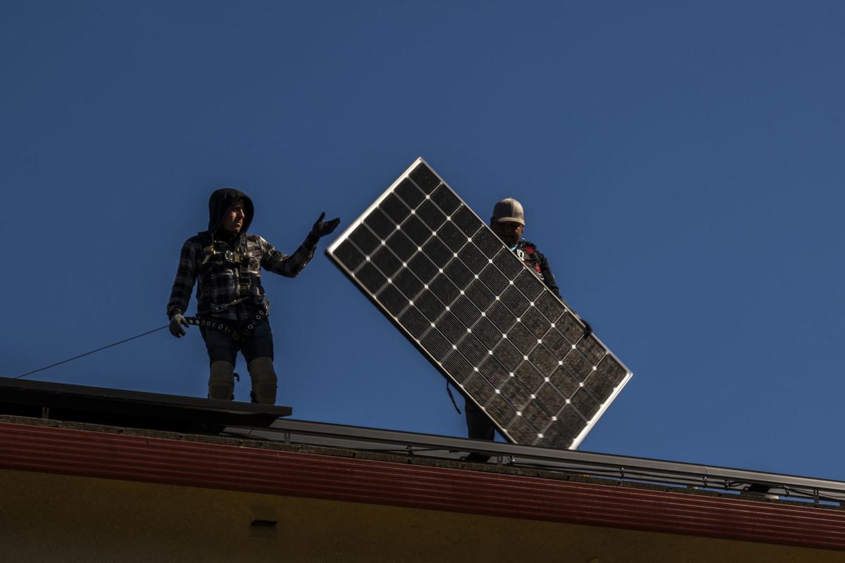 US Climate Law Means California Can Cut Solar Perk, Group Says