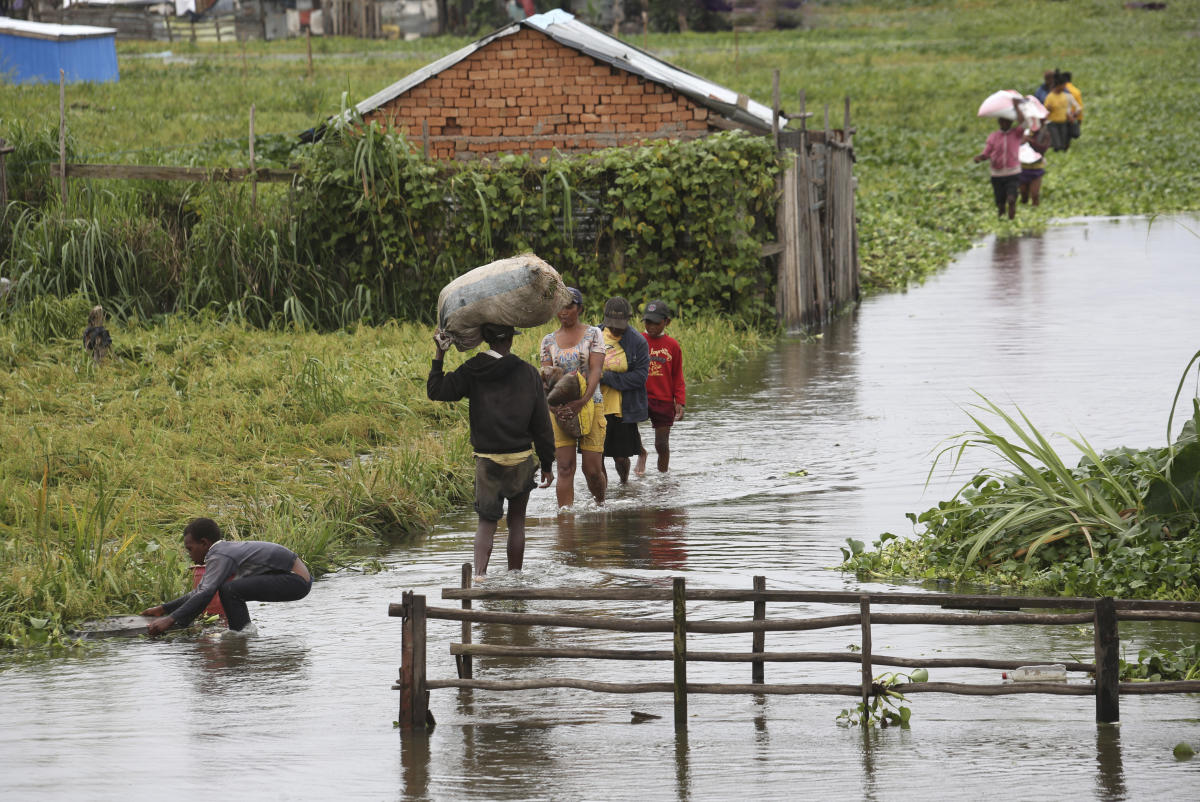 As Africa’s climate warms, rich countries pledge more funds