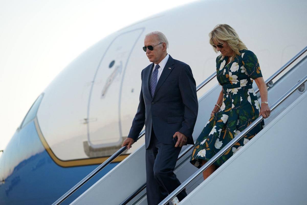 Biden Jets to Delaware to Vote Instead of Using Mail Ballot