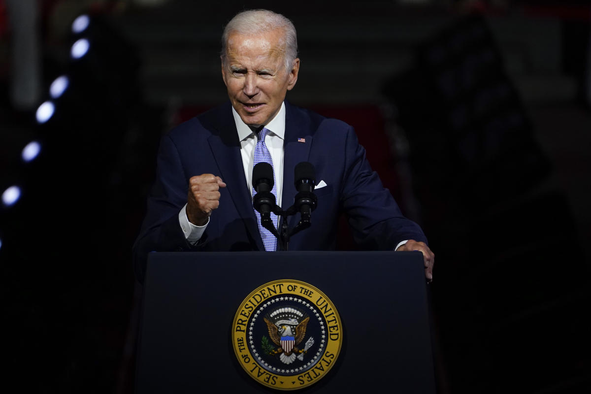 Biden visiting 2 swing states as midterm crunch time begins