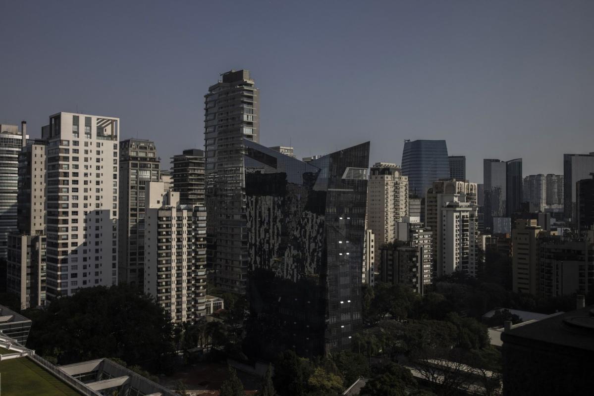 Brazilians’ Outlook on Economy Improves Ahead of Vote