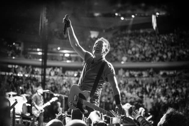 Bruce Springsteen Releasing Soul Covers Album ‘Only the Strong Survive’