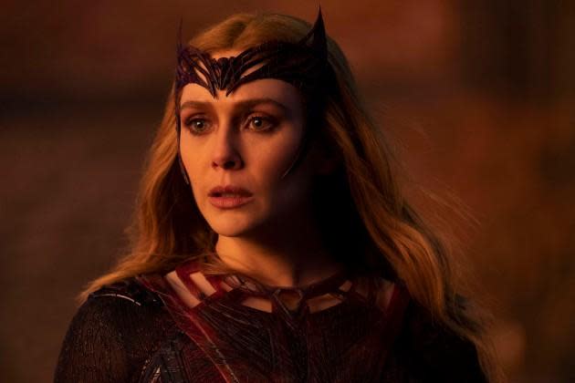 Elizabeth Olsen Wants Scarlet Witch to Team Up With the X-Men Now That Hugh Jackman Is Bringing Wolverine to the MCU