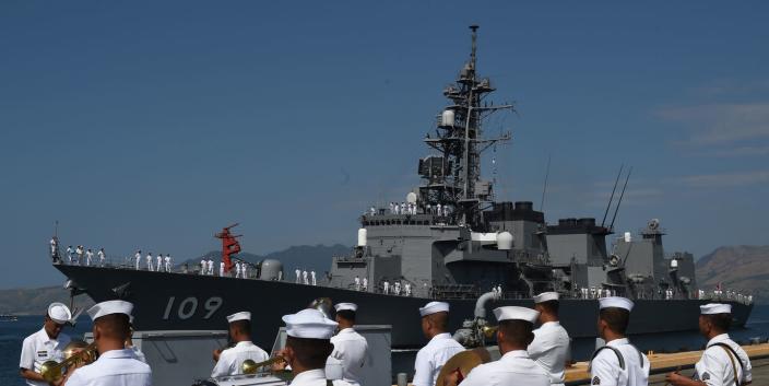 Japan is Building the Biggest Warships in Asia, Two 20,000-Ton Super Destroyers﻿.