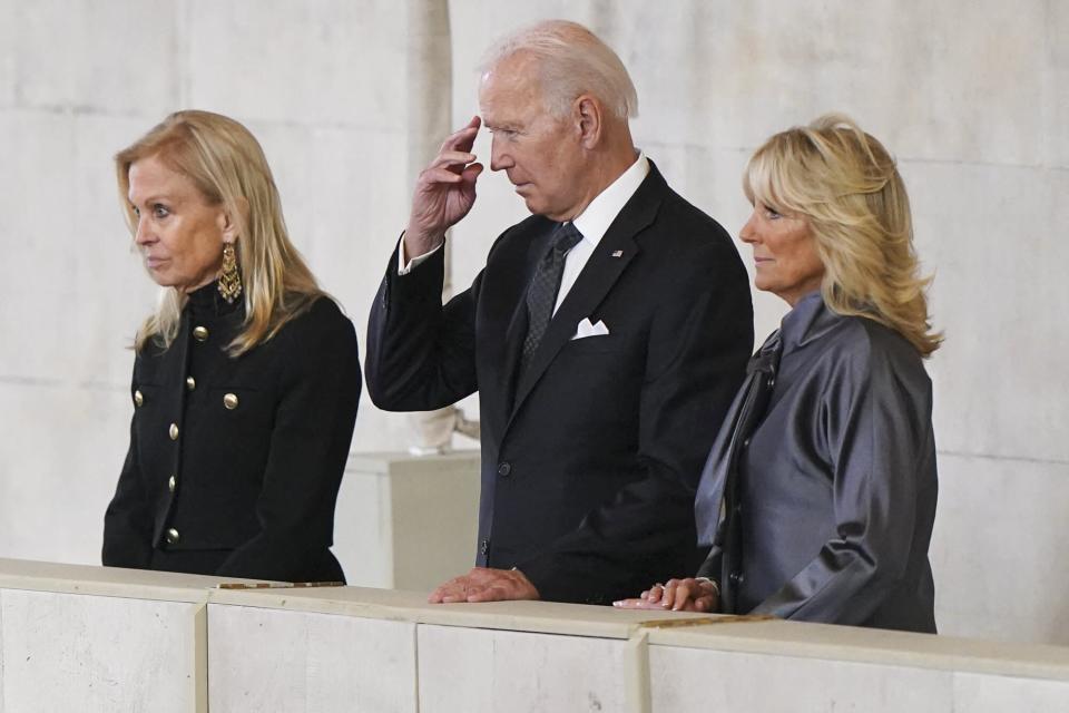 Joe and Jill Biden Pay Somber Visit to Queen Elizabeth’s Coffin Ahead of Funeral