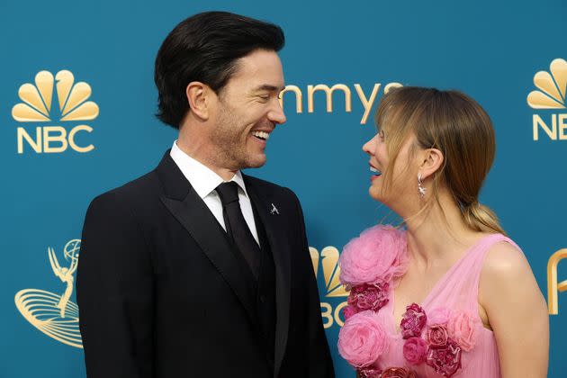 Kaley Cuoco Walks 2022 Emmys Red Carpet With ‘Ozark’ Actor Boyfriend Tom Pelphrey