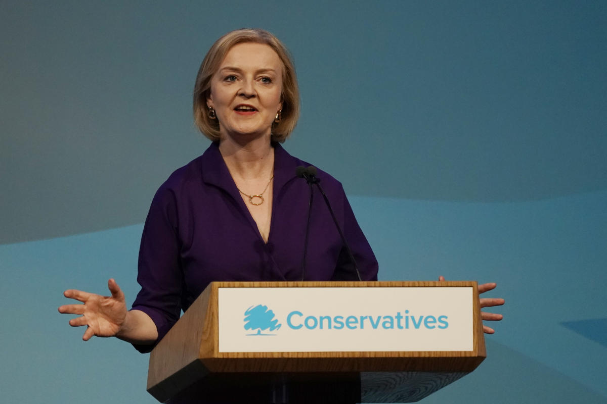 Liz Truss set to become new UK Conservative prime minister