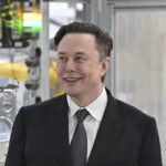 Musk to seek exemption from Iran sanctions for Web access