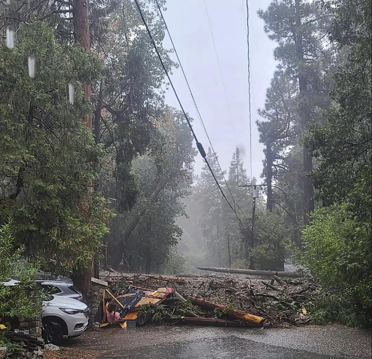 Rains, mudslides prompt Southern California evacuations