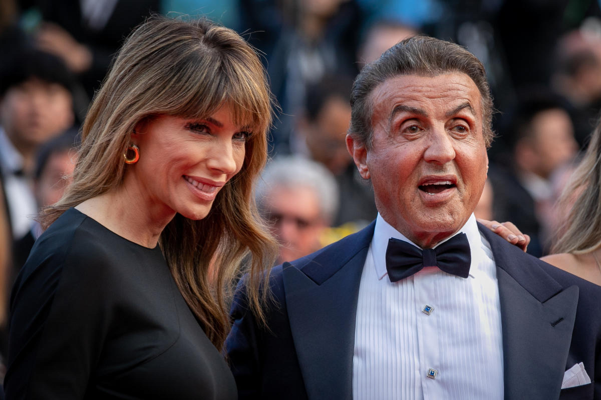 Sylvester Stallone and Jennifer Flavin back together 1 month after she filed for divorce