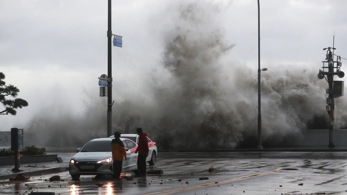 Typhoon batters S. Korea, preparations minimize casualties