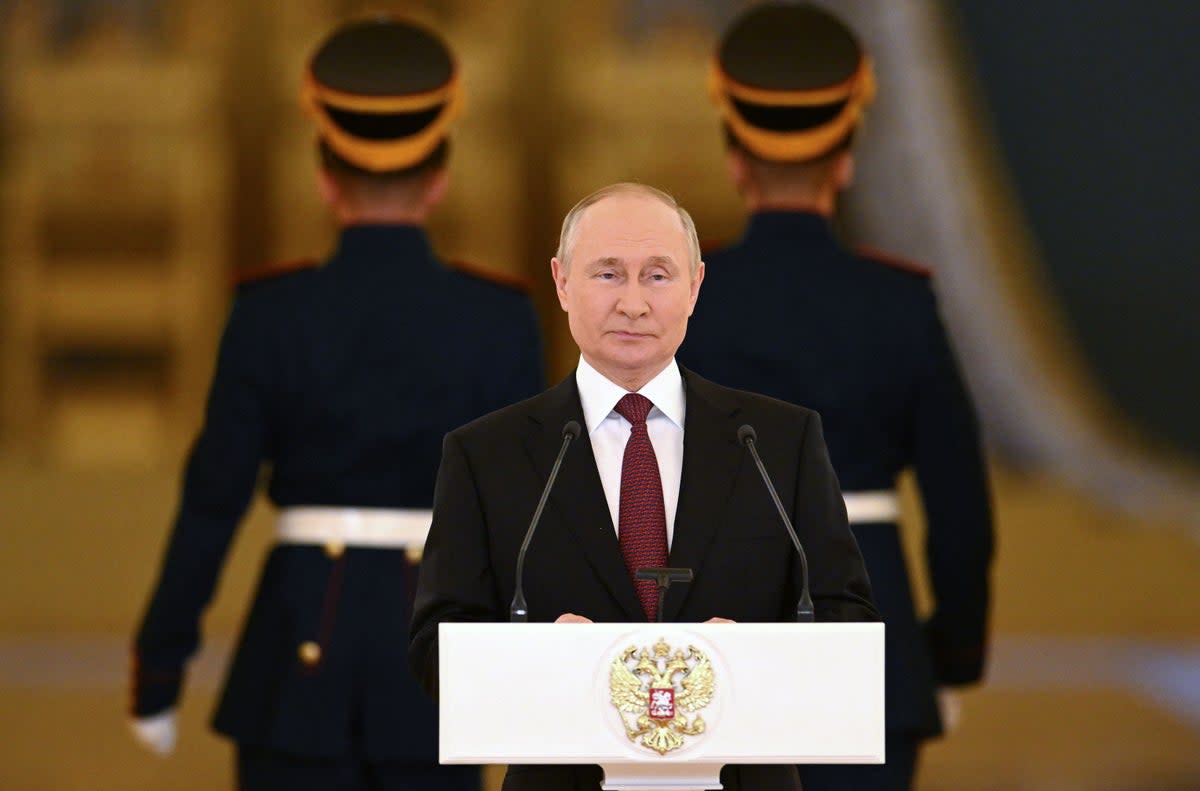 Ukraine war – live: Putin to deliver major speech today after annexing Ukrainian regions