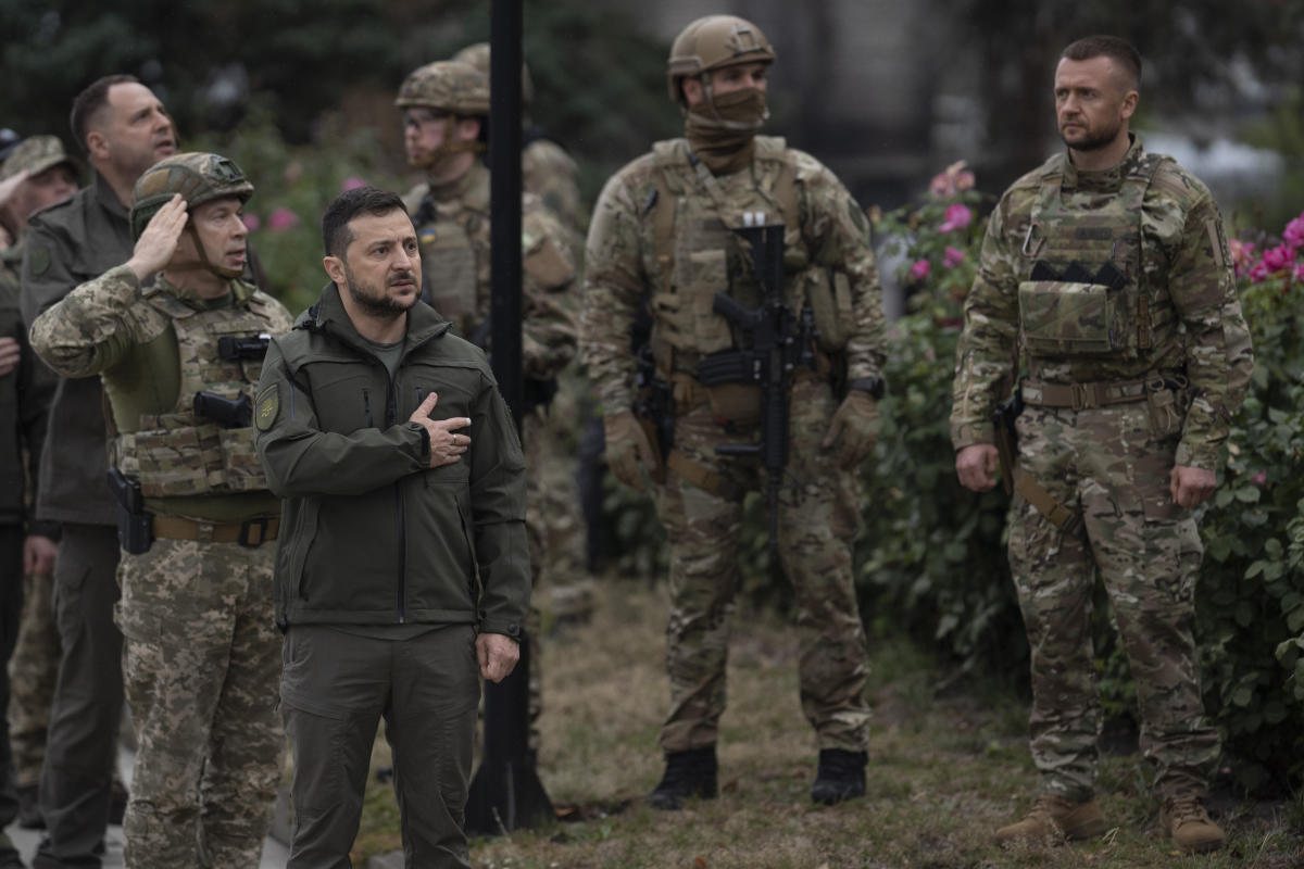 Ukraine’s Zelenskyy visits recently retaken, devastated city