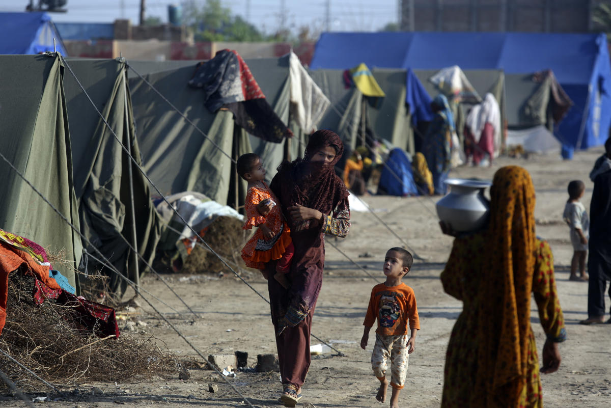 UN chief Guterres visits flood-battered areas of Pakistan