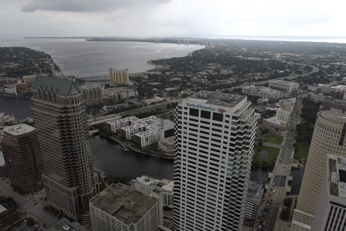 Vulnerable Tampa Bay braces for storm not seen in a century