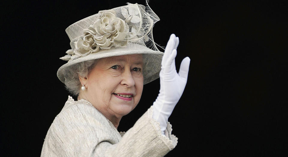 What will the Queen wear to be buried – and what jewels will she be buried with?