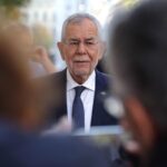 Austrian President Thwarts Populist Challengers for New Term