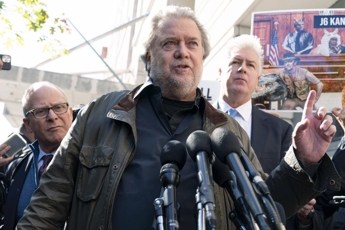 Bannon gets 4 months behind bars for defying 1/6 subpoena