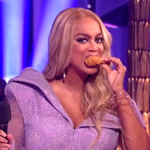 Bizarre ‘DWTS’ moment as Tyra Banks eats fried chicken hidden in drag queen’s dress: ‘Crispy!’