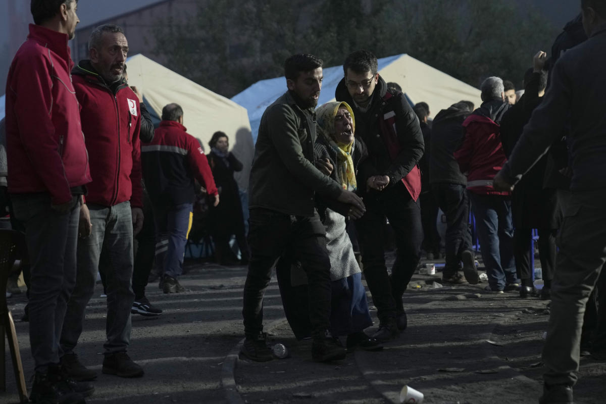 Death toll rises to 28 in Turkey coal mine explosion