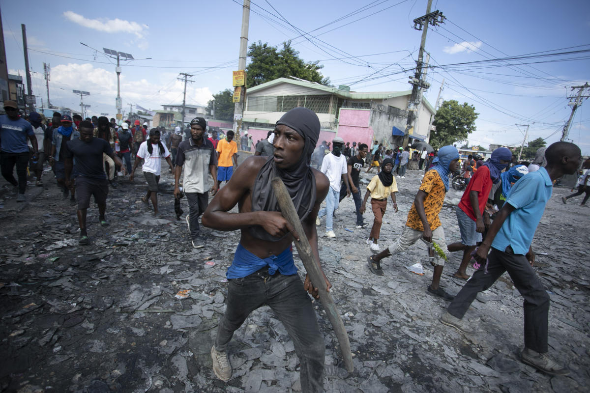 Haiti at breaking point as economy tanks and violence soars