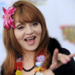 Judy Tenuta, brash ‘Love Goddess’ comedian, dies at 72