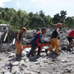 Philippine storm victims feared tsunami, ran toward mudslide