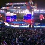 Putin repeats his propaganda and orders crowd to shout Hurray! at rally