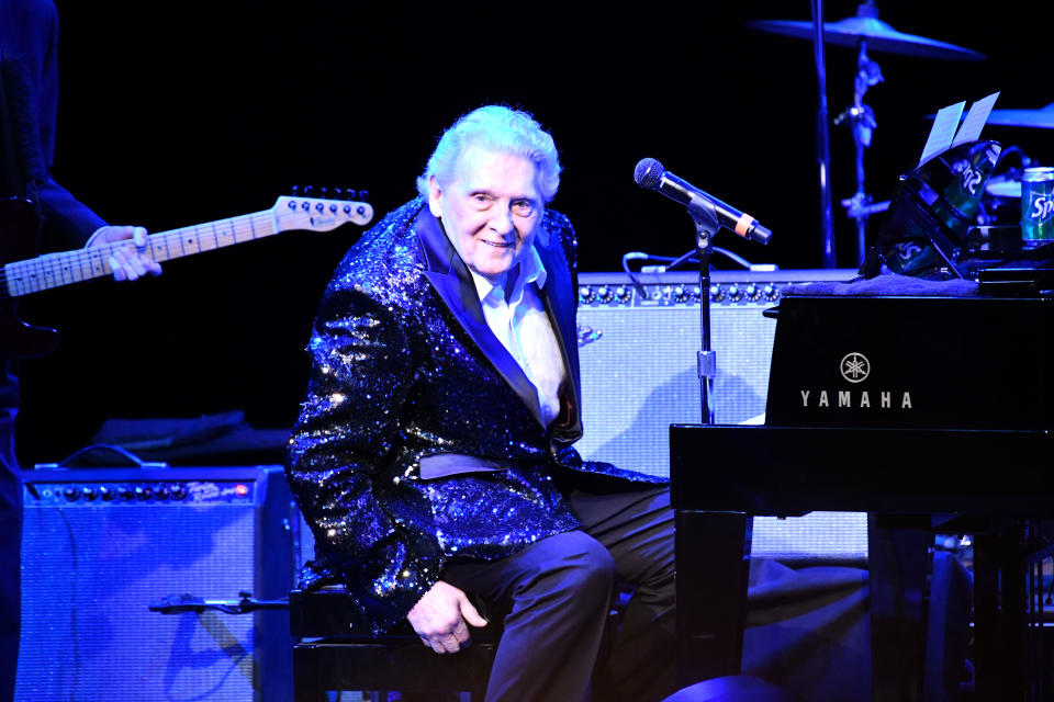 Rock ‘n’ roll pioneer Jerry Lee Lewis dead at 87